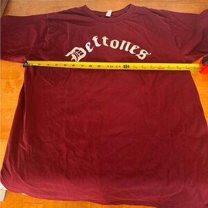 Deftones Women's Short Sleeve Tee - Burgundy Sacto